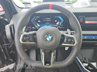 2026 BMW X3 M50 – miniatura 16