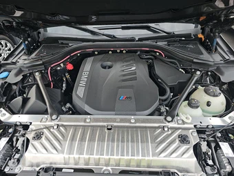 2026 BMW X3 M50 – miniatura 22