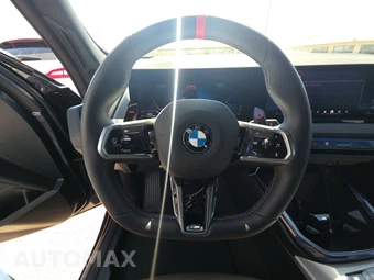 2026 BMW X3 M50 – miniatura 16