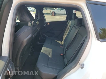 2026 BMW X3 M50 - miniatura 19