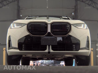 2026 BMW X3 M50 - miniatura 3