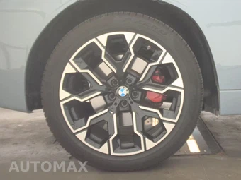 2026 BMW X3 M50 - miniatura 11