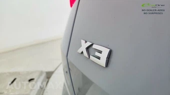 2026 BMW X3 M50 – miniatura 18