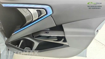 2026 BMW X3 M50 – miniatura 25
