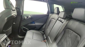 2026 BMW X3 M50 – miniatura 30