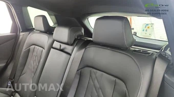 2026 BMW X3 M50 – miniatura 31