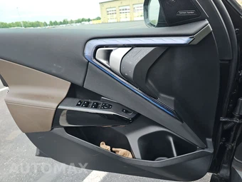 2026 BMW X3 M50 – miniatura 15