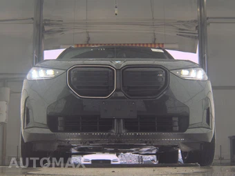 2026 BMW X3 M50 – miniatura 3