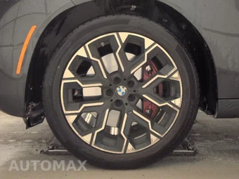 2026 BMW X3 M50 – miniatura 9