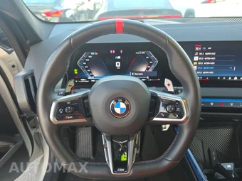2026 BMW X3 M50 - miniatura 16