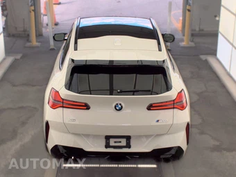 2026 BMW X3 M50 - miniatura 6