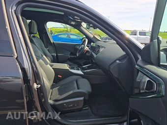 2026 BMW X3 M50 – miniatura 14