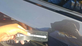 2026 BMW X3 M50 – miniatura 35