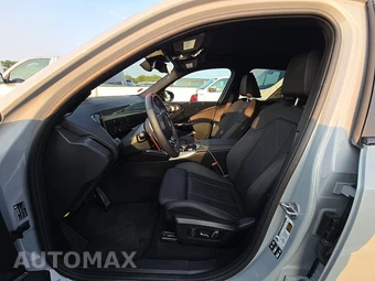 2026 BMW X3 M50 – miniatura 13