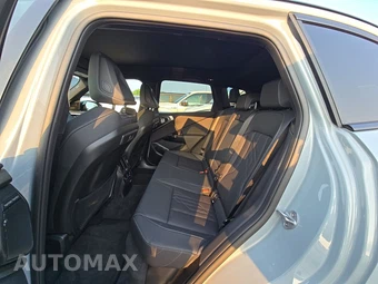 2026 BMW X3 M50 – miniatura 19