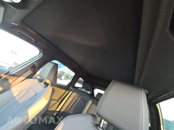 2026 BMW X3 M50 – miniatura 20