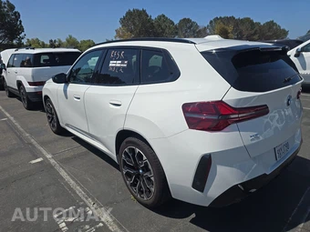 2026 BMW X3 M50 - miniatura 6