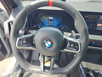 2026 BMW X3 M50 – miniatura 10