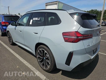2026 BMW X3 M50 – miniatura 6