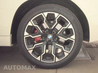 2026 BMW X3 M50 – miniatura 12