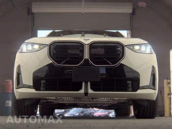 2026 BMW X3 M50 – miniatura 3