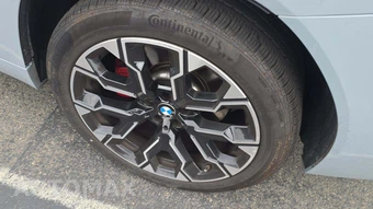 2026 BMW X3 M50 – miniatura 21