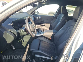 2026 BMW X3 M50 – miniatura 7