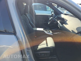 2026 BMW X3 M50 – miniatura 8