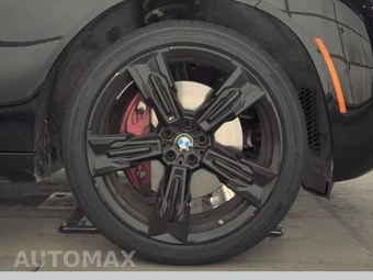 2026 BMW X3 M50 – miniatura 10