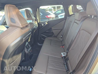2026 BMW X3 M50 – miniatura 18