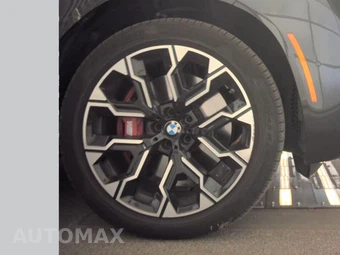 2026 BMW X3 M50 – miniatura 10