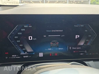 2026 BMW X3 M50 – miniatura 12