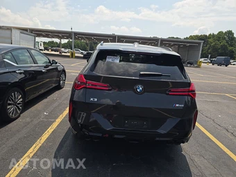2026 BMW X3 M50 – miniatura 5