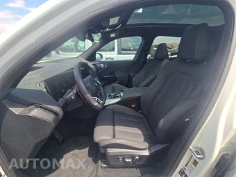 2026 BMW X3 M50 - miniatura 7