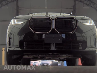 2026 BMW X3 M50 – miniatura 3