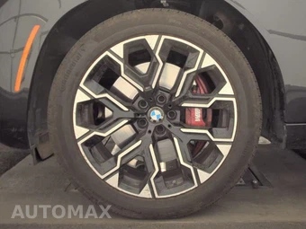 2026 BMW X3 M50 – miniatura 9