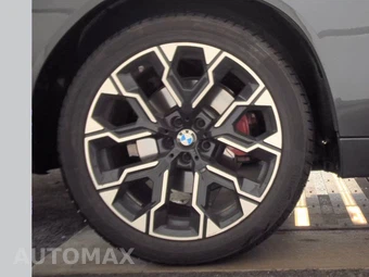 2026 BMW X3 M50 - miniatura 11