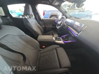 2026 BMW X3 M50 – miniatura 8