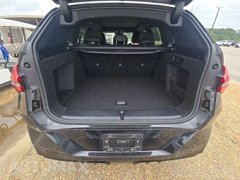 2026 BMW X3 M50 – miniatura 17