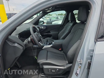 2026 BMW X3 M50 - miniatura 13