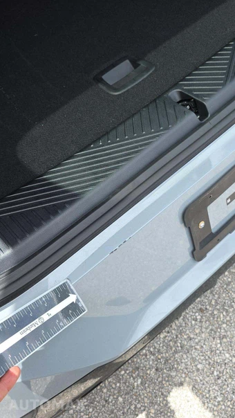 2026 BMW X3 M50 - miniatura 26