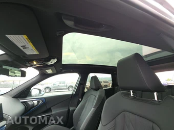 2026 BMW X3 M50 - miniatura 14