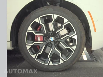 2026 BMW X3 M50 – miniatura 10