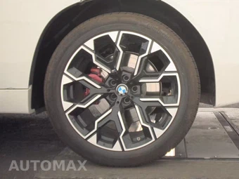 2026 BMW X3 M50 – miniatura 12