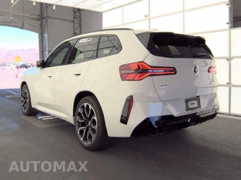 2026 BMW X3 M50 – miniatura 8