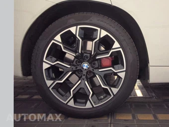 2026 BMW X3 M50 – miniatura 11