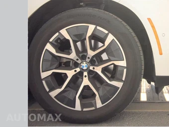 2026 BMW X3 xDrive30 - miniatura 10