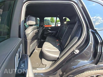 2026 BMW X5 Sports Activity Vehicle M60i xDrive - miniatura 13