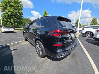 2026 BMW X5 Sports Activity Vehicle M60i xDrive - miniatura 2