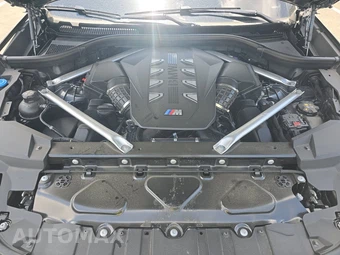 2026 BMW X5 Sports Activity Vehicle M60i xDrive – miniatura 16
